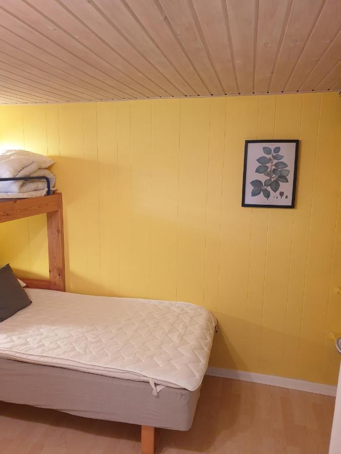 Appartement Violen à Åkirkeby Extérieur photo